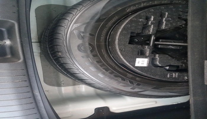 2019 Hyundai Creta SX 1.6 DIESEL, Diesel, Manual, 1,62,695 km, tyre