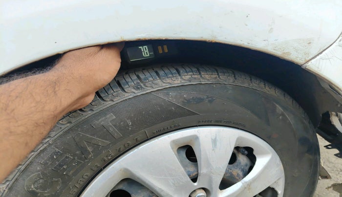 2011 Hyundai i10 MAGNA 1.1, Petrol, Manual, 1,16,551 km, tyre