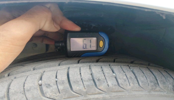 2015 Honda Amaze 1.5L I-DTEC S, Diesel, Manual, 1,13,304 km, tyre