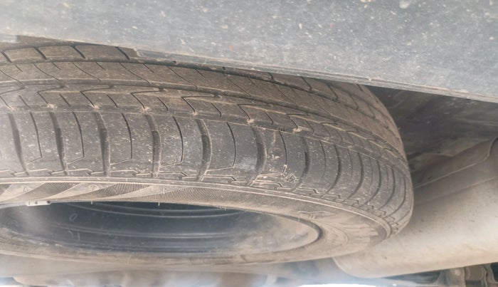 2024 KIA CARENS Premium (O) 1.5 Petrol 7 STR, Petrol, Manual, 12,073 km, tyre