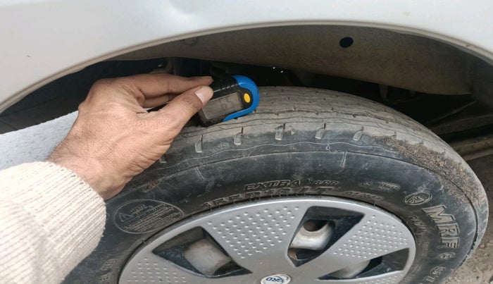 2011 Maruti Eeco 5 STR WITH A/C+HTR, Petrol, Manual, 62,304 km, tyre