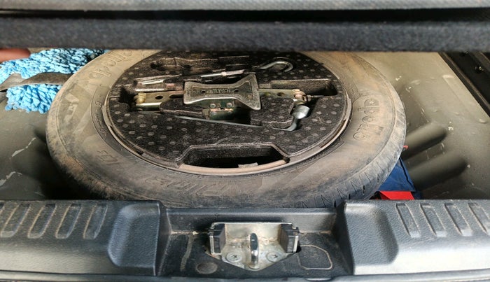 2021 Maruti Vitara Brezza ZXI, Petrol, Manual, 77,759 km, tyre