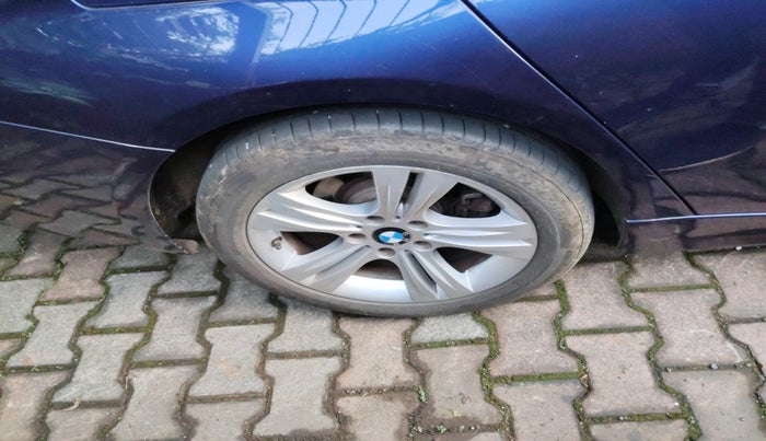 2017 BMW 3 Series 320d Sport Line, Diesel, Automatic, 56,665 km, tyre