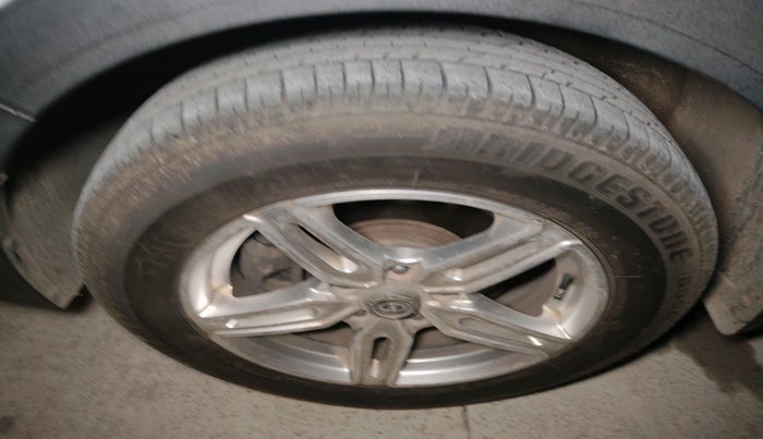 2016 Hyundai Creta S 1.4 DIESEL, Diesel, Manual, 1,23,796 km, tyre