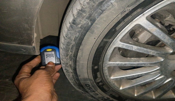 2014 Tata Zest XT PETROL, Petrol, Manual, 1,16,819 km, tyre