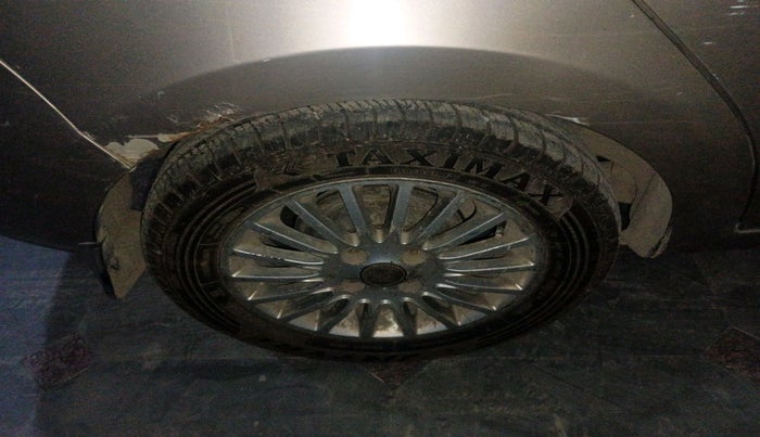 2014 Tata Zest XT PETROL, Petrol, Manual, 1,16,819 km, tyre