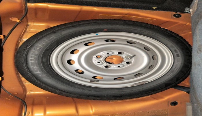 2017 Tata Tiago XZ PETROL, Petrol, Manual, 75,950 km, tyre