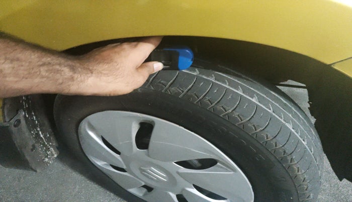 2015 Maruti Celerio VXI AMT, Petrol, Automatic, 1,10,223 km, tyre