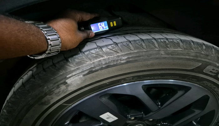 2022 Tata Safari XZA PLUS, Diesel, Automatic, 23,564 km, tyre