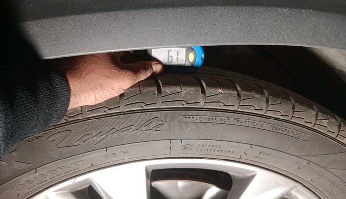 2019 KIA SELTOS HTX PLUS 1.5 DIESEL, Diesel, Manual, 1,43,039 km, tyre