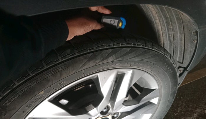 2019 KIA SELTOS HTX PLUS 1.5 DIESEL, Diesel, Manual, 1,43,039 km, tyre