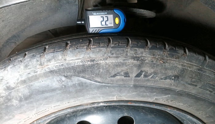 2022 Maruti Swift VXI, Petrol, Manual, 46,391 km, tyre