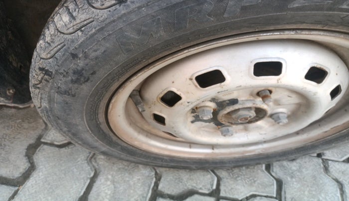 2010 Chevrolet Spark E 1.0, Petrol, Manual, 39,713 km, tyre