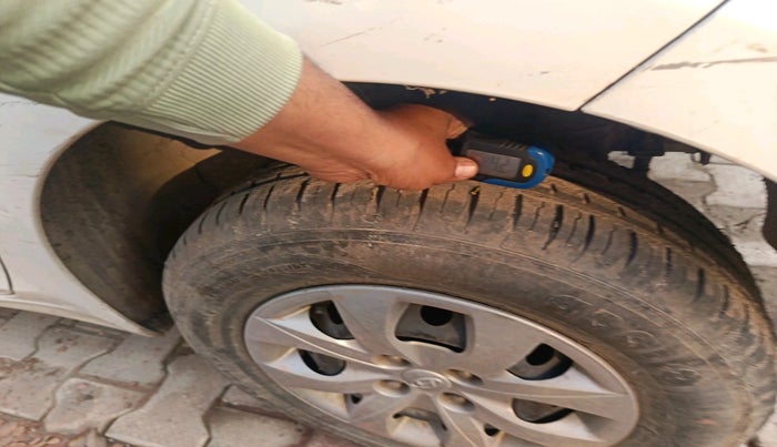 2016 Hyundai Elite i20 MAGNA 1.2, Petrol, Manual, 59,918 km, tyre