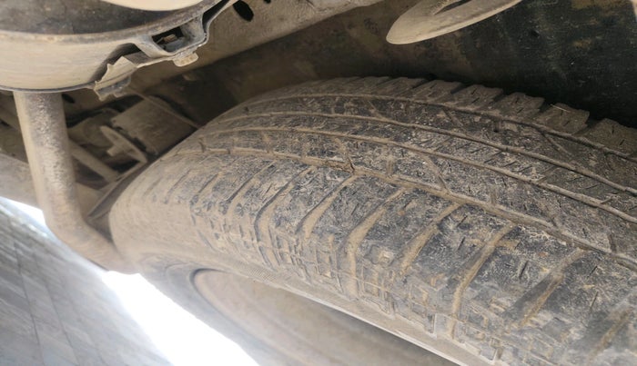 2016 Mahindra XUV500 W10, Diesel, Manual, 1,31,170 km, tyre