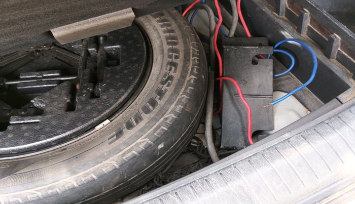 2016 Hyundai Creta SX PLUS AT 1.6 PETROL, Petrol, Automatic, 1,58,788 km, tyre