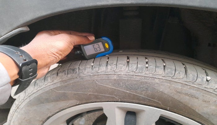 2022 Renault TRIBER RXZ, Petrol, Manual, 17,532 km, tyre