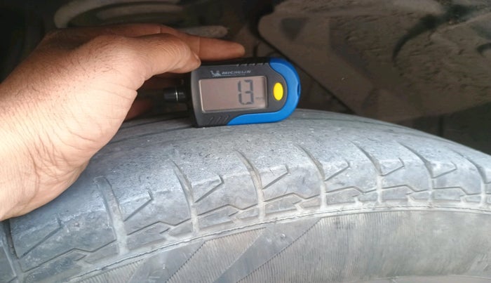 2019 Maruti Vitara Brezza ZDI AMT, Diesel, Automatic, 95,424 km, tyre