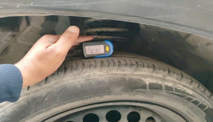 2019 Maruti Vitara Brezza VDI AMT, Diesel, Automatic, 1,45,396 km, tyre