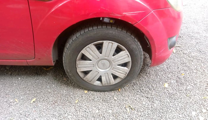 2011 Ford Figo EXI 1.4 DIESEL, Diesel, Manual, 1,16,035 km, tyre