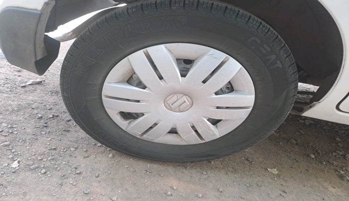 2020 Maruti Alto LXI CNG, Petrol, Manual, 67,345 km, tyre