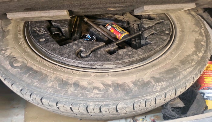 2017 Hyundai Creta S 1.4 DIESEL, Diesel, Manual, 1,17,677 km, tyre