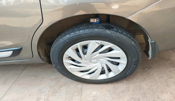 2020 Maruti Ertiga VXI CNG, Petrol, Manual, 93,301 km, tyre