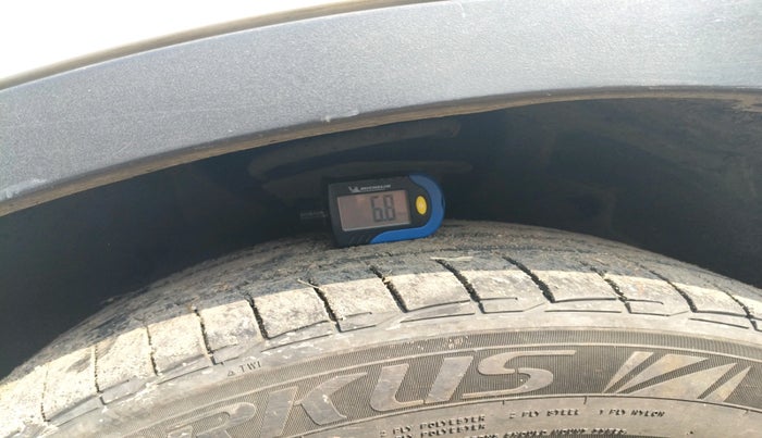 2016 BMW X1 sDrive 20d x Line, Diesel, Automatic, 1,19,740 km, tyre