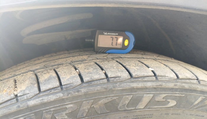 2016 BMW X1 sDrive 20d x Line, Diesel, Automatic, 1,19,740 km, tyre