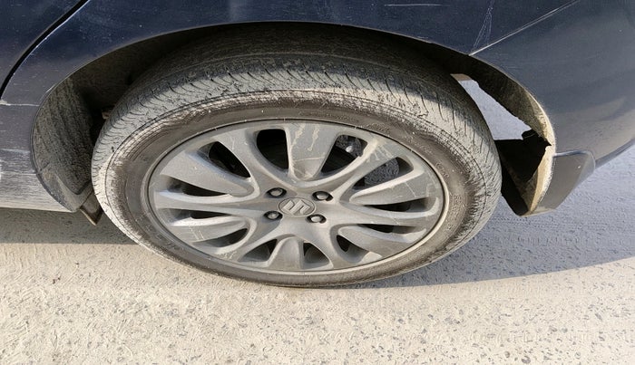 2018 Maruti Baleno ZETA PETROL 1.2, Petrol, Manual, 1,05,742 km, tyre