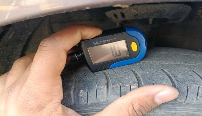 2022 Hyundai AURA S 1.2 CNG, Petrol, Manual, 1,33,939 km, tyre