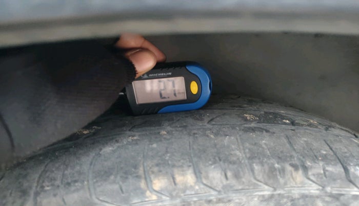 2015 Maruti S Cross ALPHA 1.3, Diesel, Manual, 1,79,940 km, tyre