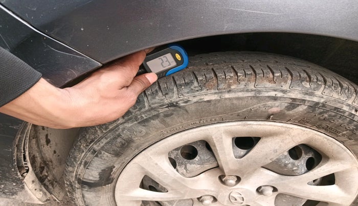 2018 Hyundai Grand i10 SPORTZ 1.2 KAPPA VTVT, Petrol, Manual, 80,809 km, tyre