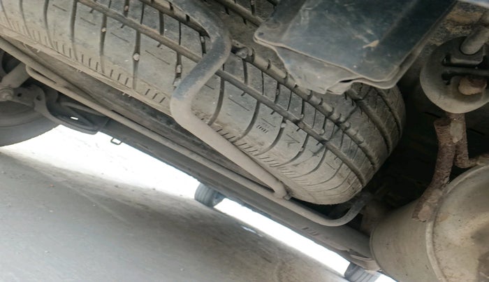 2016 Maruti Ertiga VXI, Petrol, Manual, 89,425 km, tyre