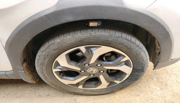 2016 Honda BR-V 1.5L I- DTEC V, Diesel, Manual, 1,49,424 km, tyre