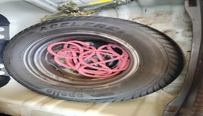 2014 Hyundai Santro Xing GL PLUS, Petrol, Manual, 1,15,810 km, tyre