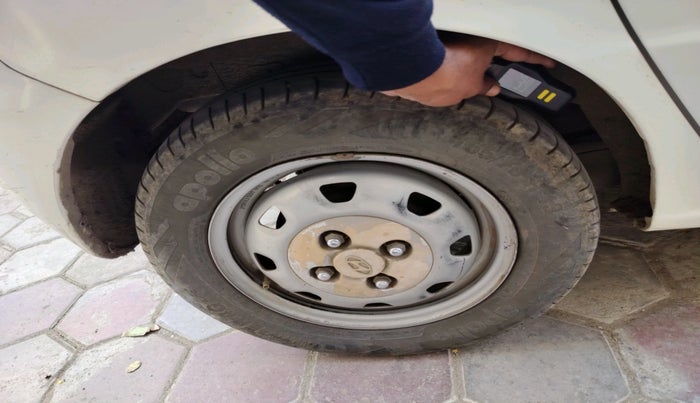 2014 Hyundai Santro Xing GL PLUS, Petrol, Manual, 1,15,810 km, tyre