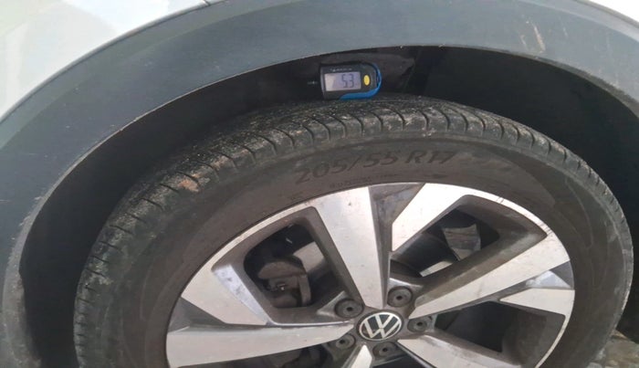 2022 Volkswagen TAIGUN TOPLINE 1.0 TSI AT, Petrol, Automatic, 73,499 km, tyre