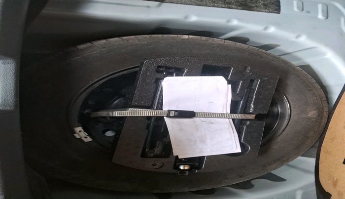 2022 Volkswagen TAIGUN TOPLINE 1.0 TSI AT, Petrol, Automatic, 73,499 km, tyre