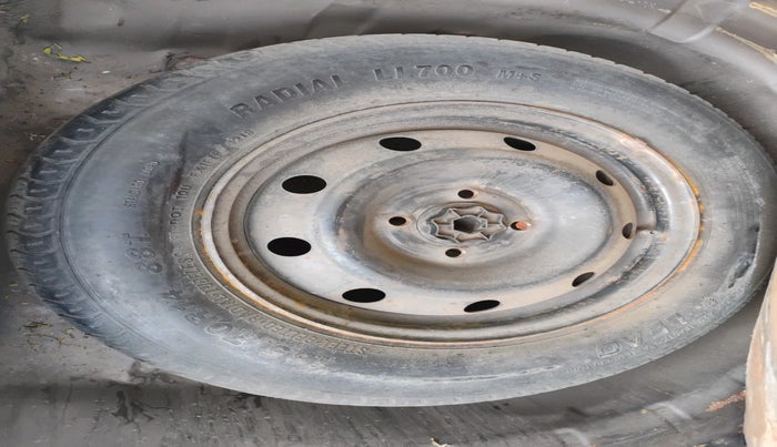 2011 Mahindra Verito 1.5 D4 BS III, Diesel, Manual, 1,03,730 km, tyre