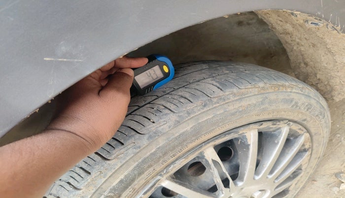 2016 Maruti Wagon R 1.0 VXI, Petrol, Manual, 91,695 km, tyre