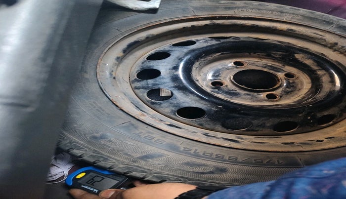 2017 Ford Figo Aspire TREND 1.2 PETROL, Petrol, Manual, 41,820 km, tyre