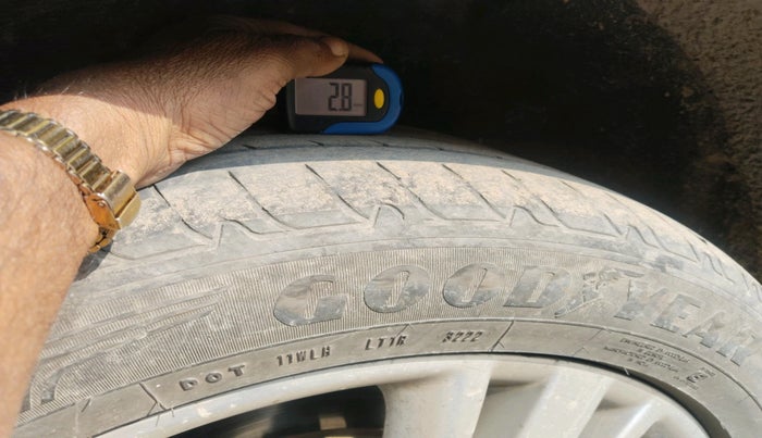 2013 Audi Q7 3.0 TDI QUATTRO, Diesel, Automatic, 85,932 km, tyre