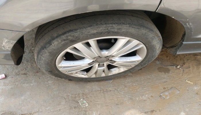 2013 Audi Q7 3.0 TDI QUATTRO, Diesel, Automatic, 85,932 km, tyre