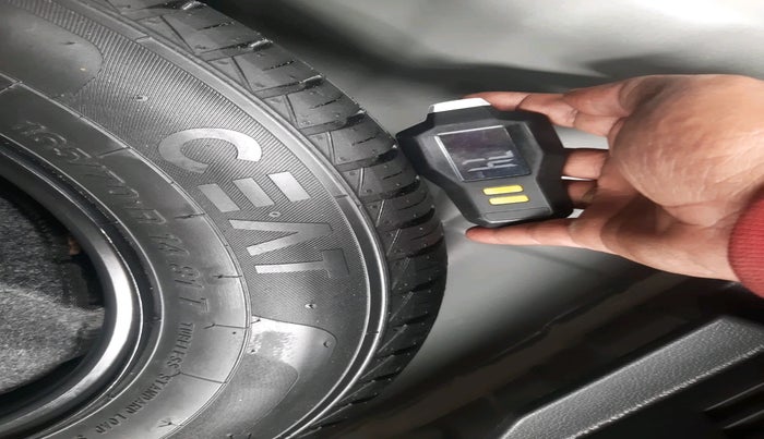 2023 Hyundai GRAND I10 NIOS MAGNA 1.2 KAPPA VTVT, Petrol, Manual, 959 km, tyre