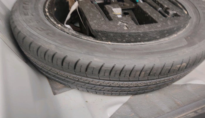 2023 Skoda SLAVIA STYLE 1.5L TSI DSG, Petrol, Automatic, 54,005 km, tyre