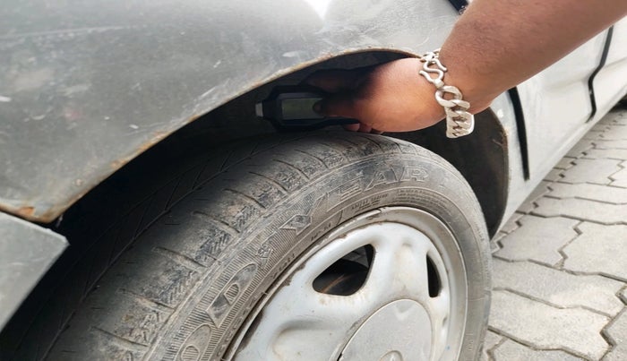 2014 Chevrolet Beat LT DIESEL, Diesel, Manual, 1,07,182 km, tyre