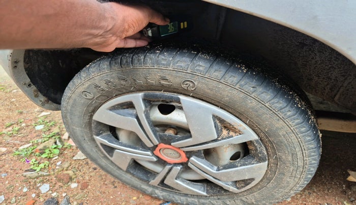 2015 Tata Indica EV2 LS, Diesel, Manual, 1,75,002 km, tyre