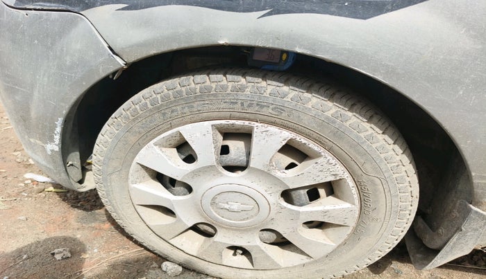 2010 Chevrolet Spark LS 1.0, Petrol, Manual, 90,000 km, tyre