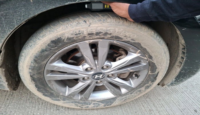 2018 Hyundai New Elantra 2.0 SX(O) AT PETROL, Petrol, Automatic, 33,171 km, tyre